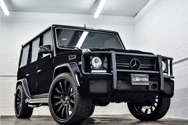 kylie-jenner-prodaje-mercedes-amg-g63