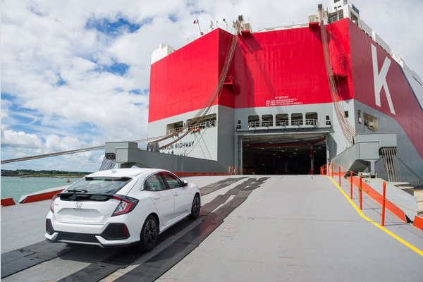 2017-civic-hatchback