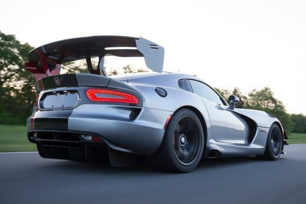 dodge-viper-ce-verovatno-postati-klasik