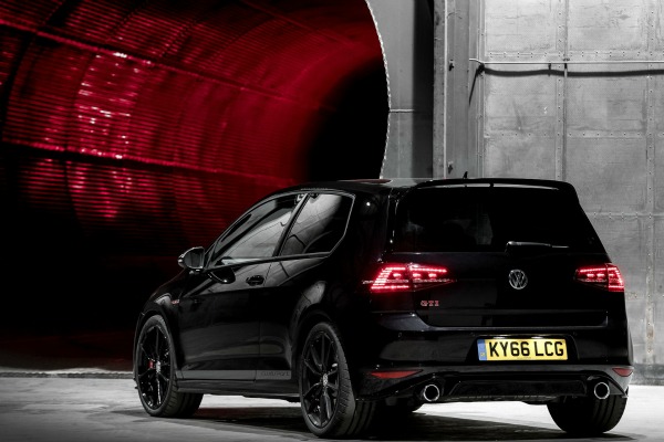 golf-gti-clubsport-edition-40