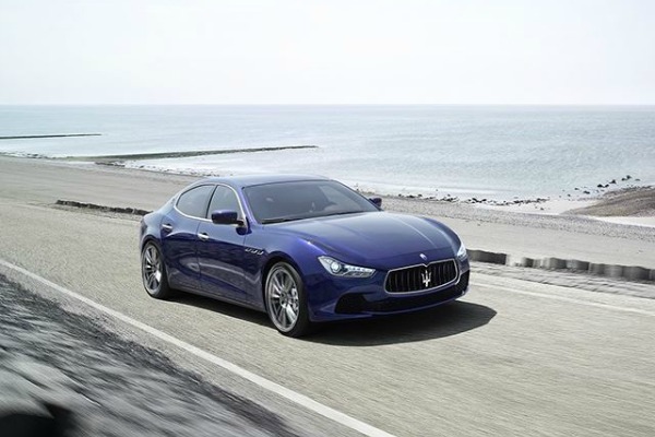 maserati-u-problemima