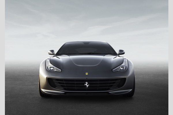 ferrari-gtc4lusso