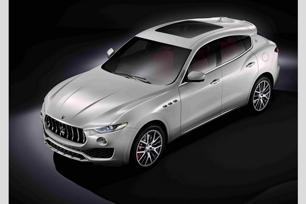 2017-maserati-levante