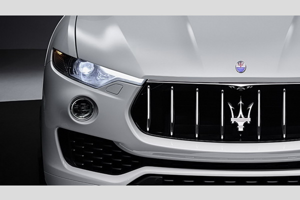 2017-maserati-levante