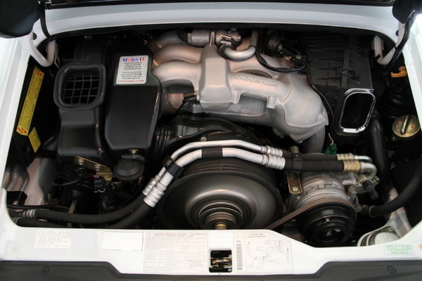 kupite-polovni-1998-porsche-911-c2s