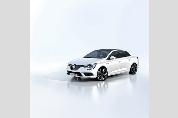 2017-renault-megane-sedan-verzija