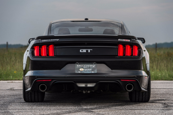 hennessey-ford-mustang-hpe800