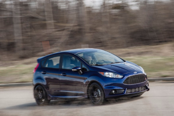 ford-fiesta-st-2016