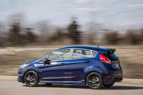 ford-fiesta-st-2016