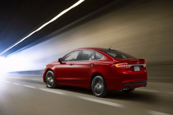 2017-ford-fusion-sport-sa-325-konjskih-snaga