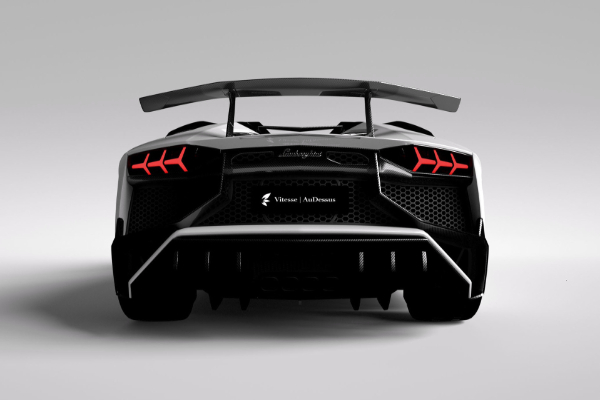 vitesse-audessus-poboljsava-lamborghini-aventador-superveloce