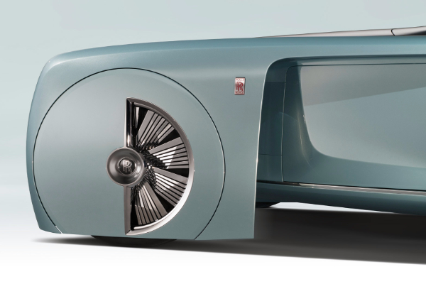 prvi-koncept-automobil-kompanije-rolls-royce