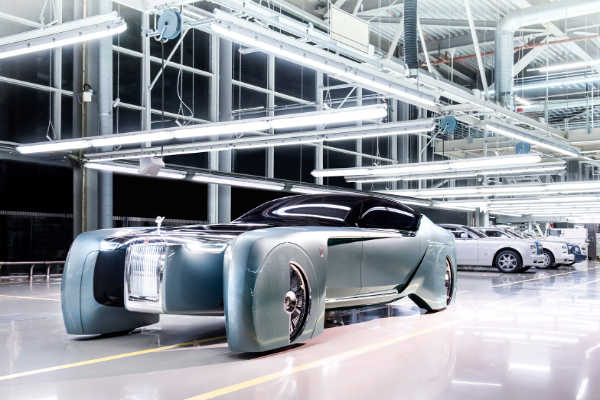 prvi-koncept-automobil-kompanije-rolls-royce