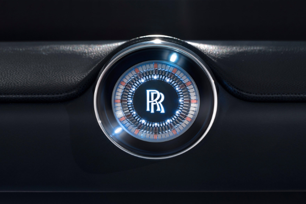 prvi-koncept-automobil-kompanije-rolls-royce