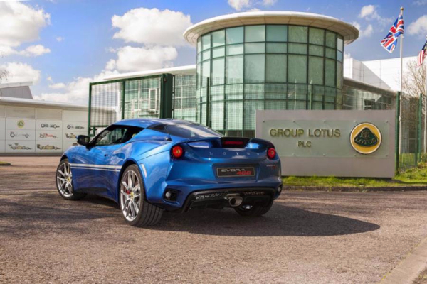 proslava-pola-veka-uz-lotus-evora-400-hethel-edition