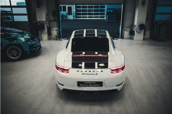 porsche-911-carrera-s-endurance-racing-edition