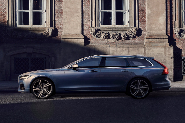 volvo-v90-u-r-design-verziji