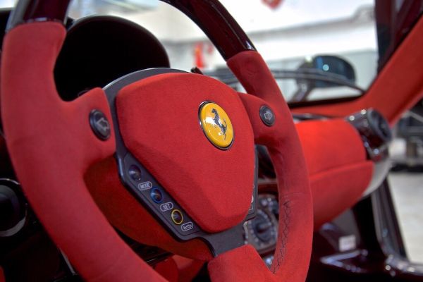 unikatni-ferrari-enzo-od-35-miliona-dolara