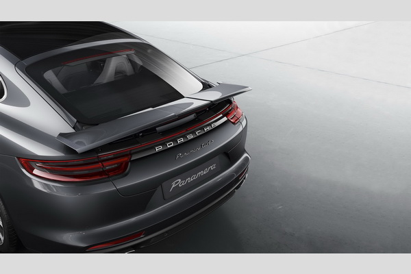 2017-porsche-panamera