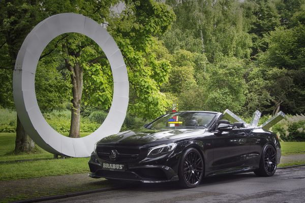 svetska-premijera-brabus-850-60-biturbo-cabrio