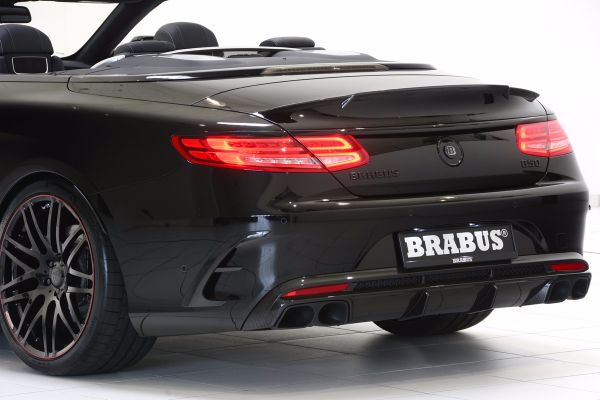 svetska-premijera-brabus-850-60-biturbo-cabrio