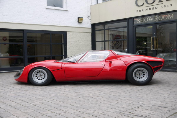 na-prodaju-alfa-romeo-33-stradale