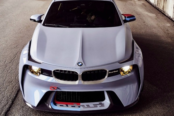 bmw-2002-hommage-u-kabriolet-verziji