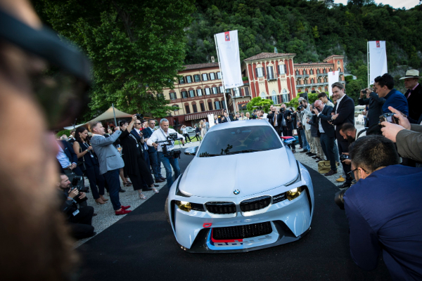 bmw-2002-hommage-u-kabriolet-verziji