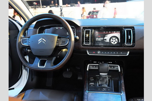 novi-citroen-c6-galerija-i-detalji