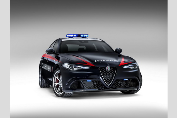 giulia-qv-u-policiji