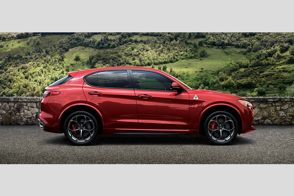 alfa-romeo-stelvio