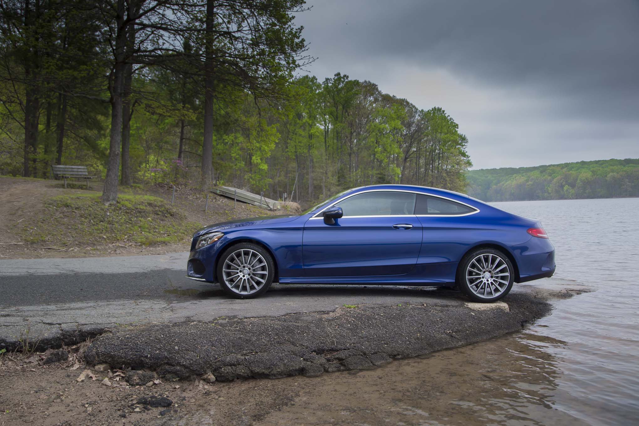 2017-mercedes-benz-c300-4matic-coupe