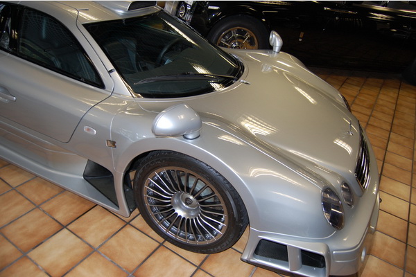 mercedes-benz-clk-gtr-na-aukciji