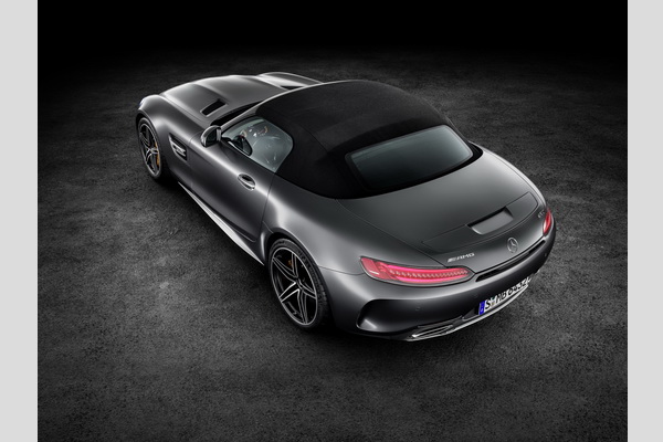 konacno-otkriven-mercedes-amg-gt-roadster