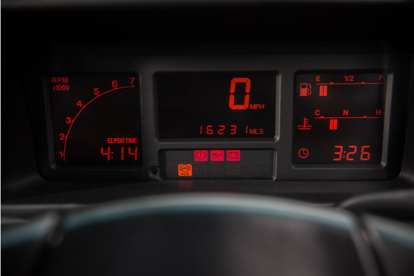 1990-audi-quattro-turbo-legenda-na-prodaju