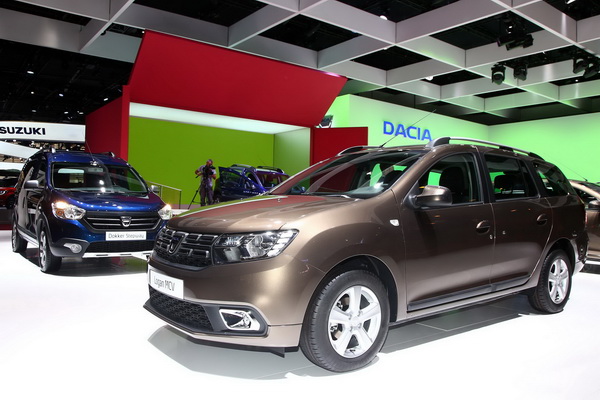 dacia-na-sajmu-u-parizu