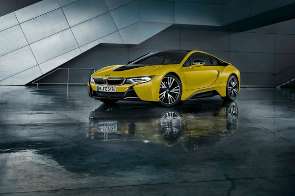 bmw-i8-protonic-frozen-yellow-edition