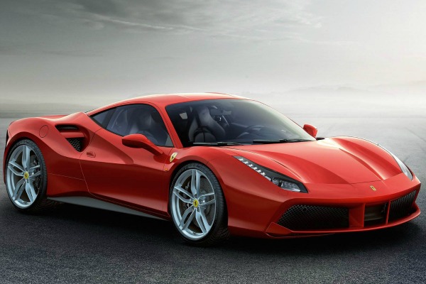 ferrari-488-gto-sa-700-ks-na-trapu