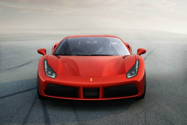 ferrari-488-gto-sa-700-ks-na-trapu