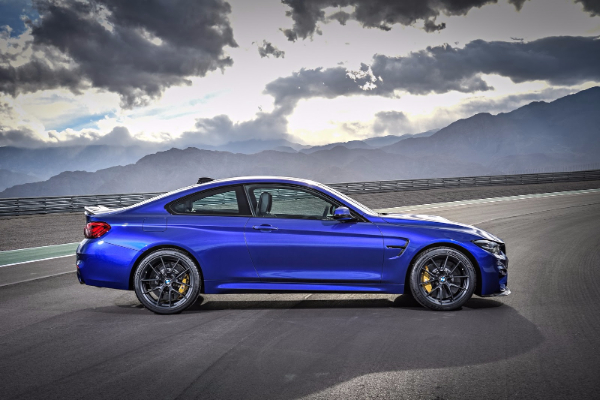 konacno-je-tu-bmw-m4-cs