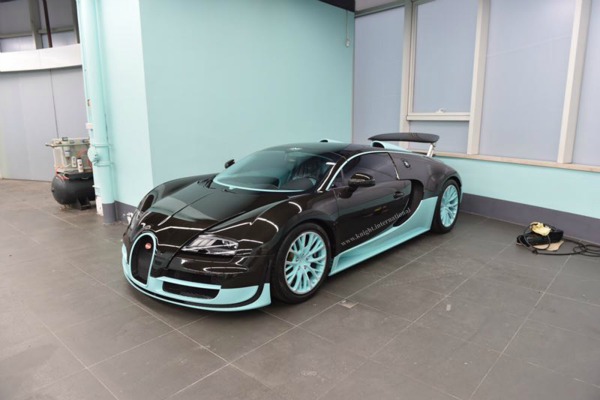 muzejski-eksponat-bugatti-veyron-tiffany-edition