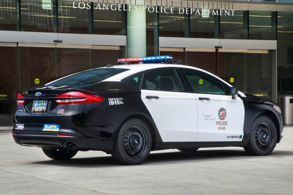 fusion-hybrid-prvi-policijski-model-u-idnustriji