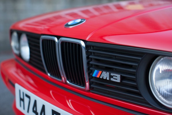 bmw-m3-e30-devedesete-ce-vecno-ziveti-u-nama