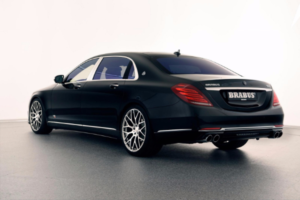 brabusov-mercedes-maybach-rocket-900