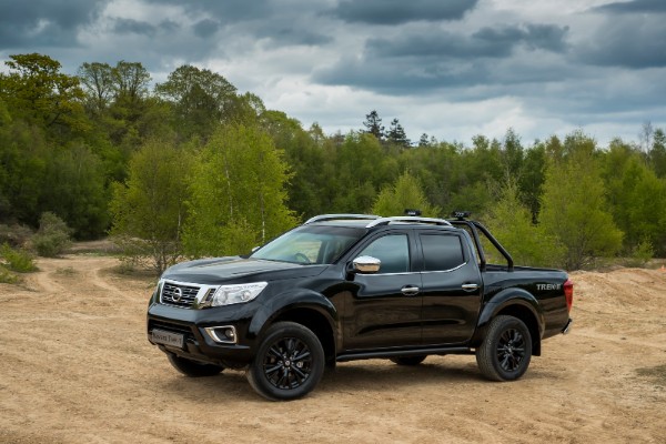 nissan-navara-trek-1°-specijalno-izdanje