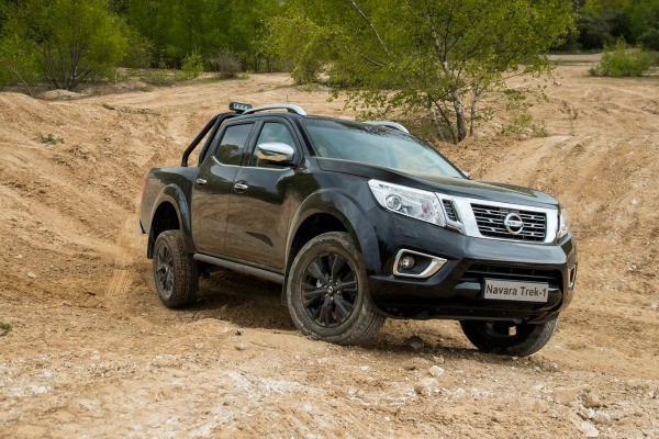 nissan-navara-trek-1°-specijalno-izdanje