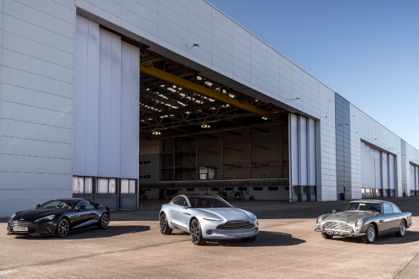 aston-martin-pretvara-stari-hangar-u-modernu-fabriku