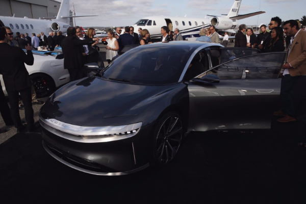 lucid-air-premijerno-u-monterejudj