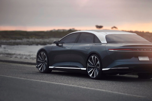 lucid-air-premijerno-u-monterejudj