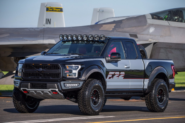 ford-f-22-f-150-raptor-vredan-300000$